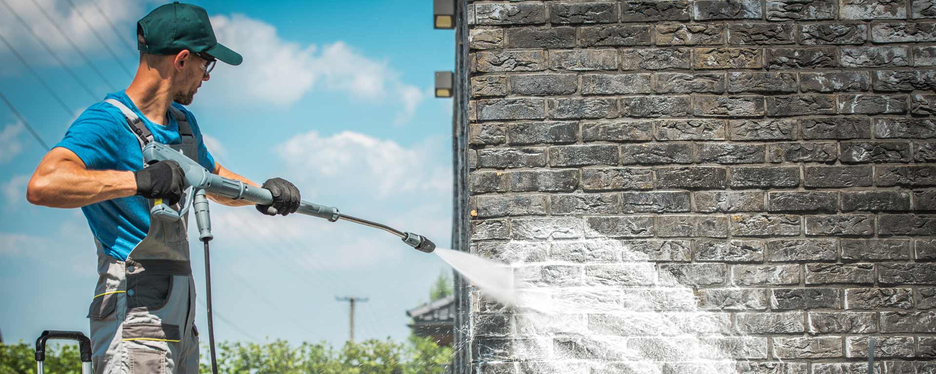 Commercial and Residential Pressure Washing